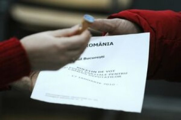 BEC: 18.248.414 alegători, aşteptaţi duminică la urne